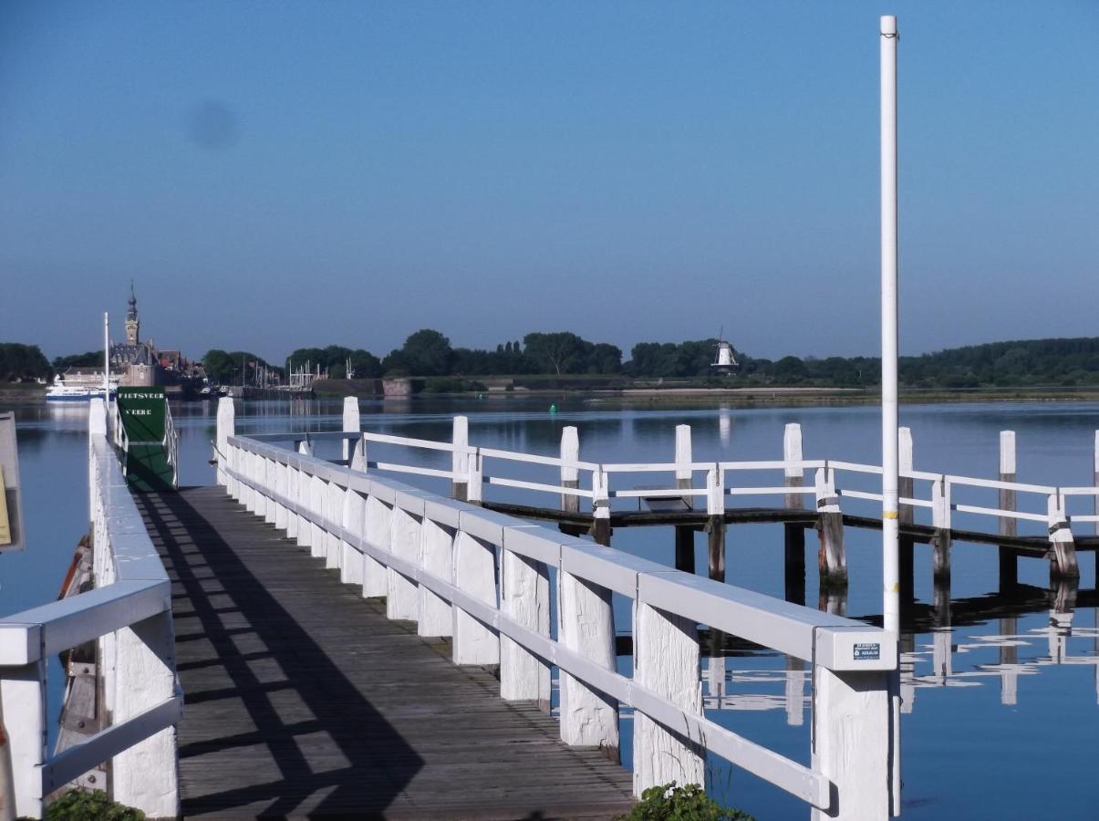 Vakantiehuisje Gelegen Op Een Kattensprong Van Veerse Meer En Noordzee! Kamperland Exteriör bild