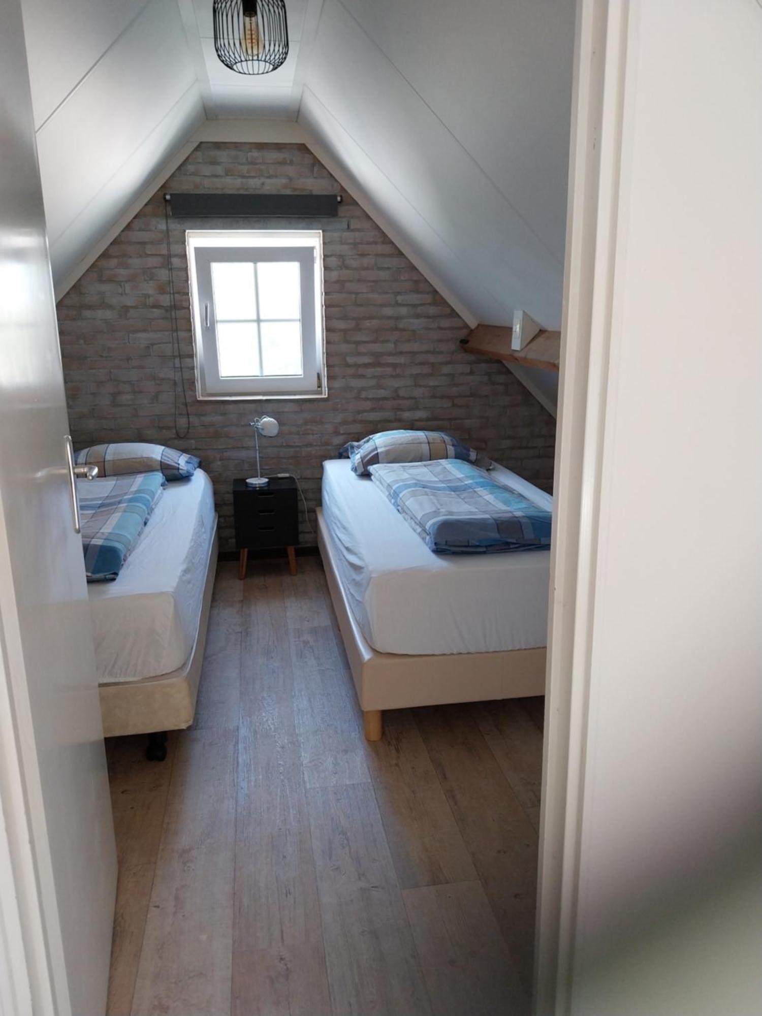 Vakantiehuisje Gelegen Op Een Kattensprong Van Veerse Meer En Noordzee! Kamperland Exteriör bild